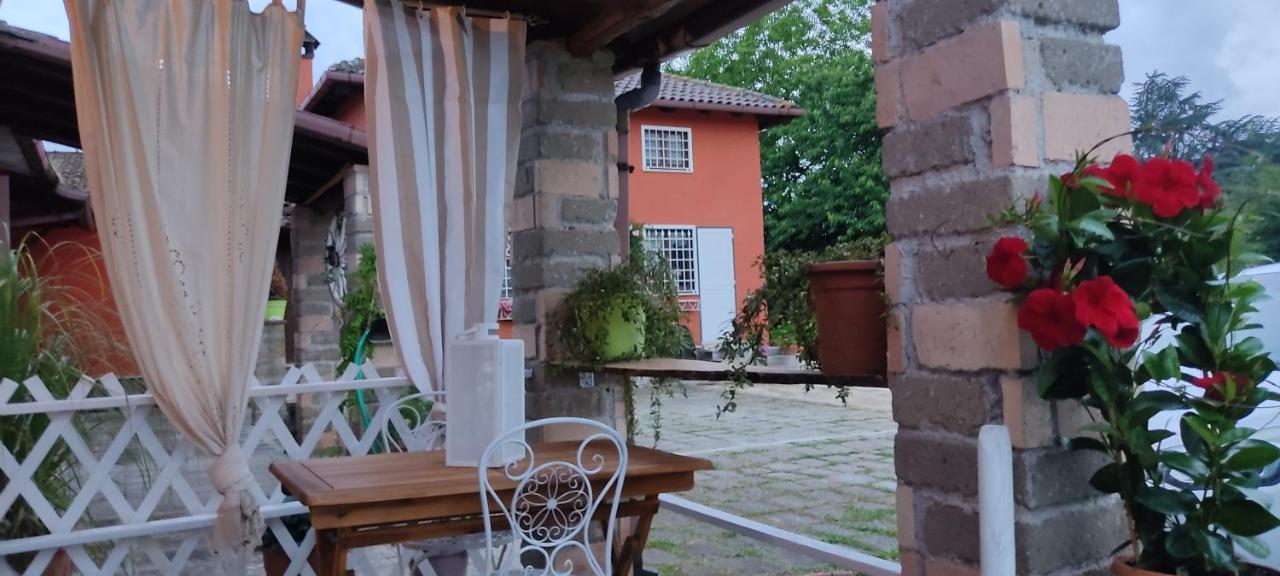 Alloggio Turistico Dakota Manziana Esterno foto