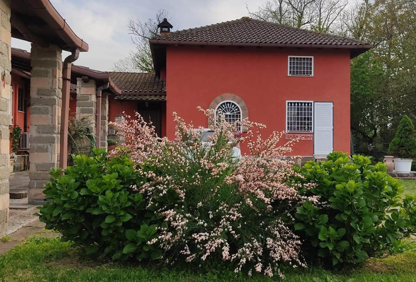 Alloggio Turistico Dakota Manziana Esterno foto